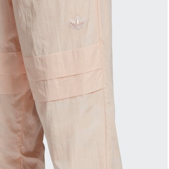 Adidas Originals Cuffed Pants Shiny Sweatpants Joggers Athletic Pink Tint FU3826 - Picture 6 of 7